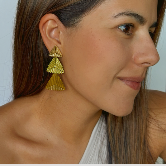 Aretes Ignea